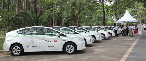 Taxistas, os novos embaixadores dos híbridos e elétricos