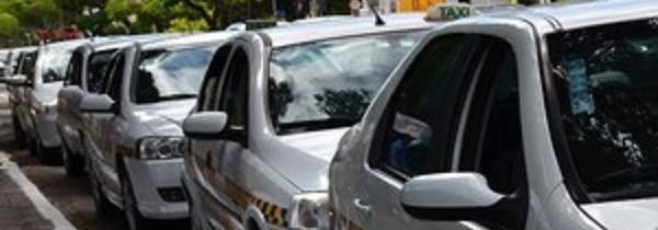 Manaus (AM): regulamentação dos táxis é sancionada